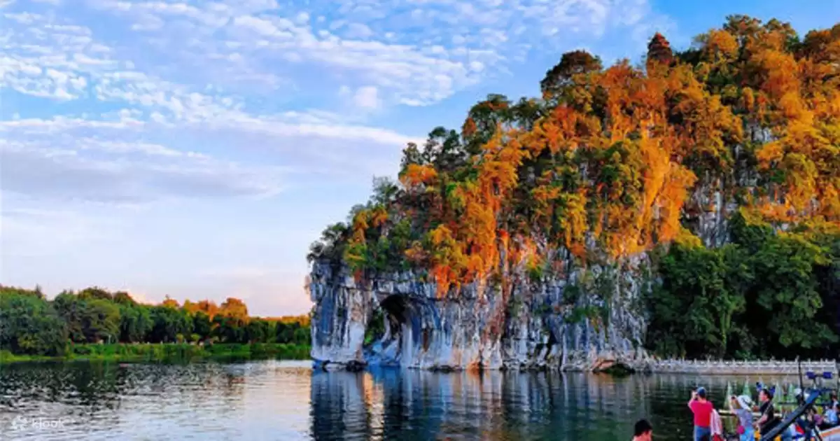 插图2–桂林旅游景点:山水甲天下的魅力之旅–青年旅游