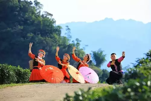 缩略图–秘境黔东南：走进少数民族的活态博物馆–青年旅游