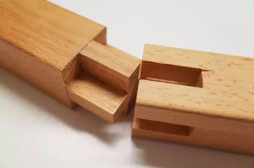 插图2–苗寨吊脚楼营造技艺：千年传承的木构建筑智慧–青年旅游