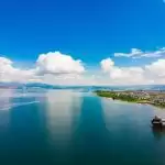 缩略图–大理，是有风的地方，也是诗和远方，静观苍山洱海的风光，聆听风花雪月的故事。–青年旅游