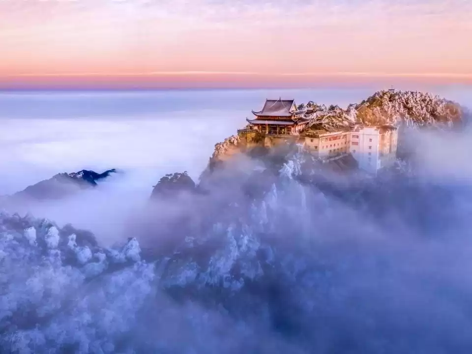 缩略图–九华山旅游攻略：佛教圣地的朝圣与揽胜之旅–青年旅游