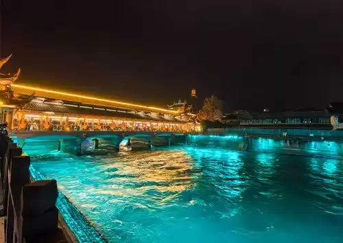 问道青城山，拜水都江堰——千年古堰的沉浸式游玩指南